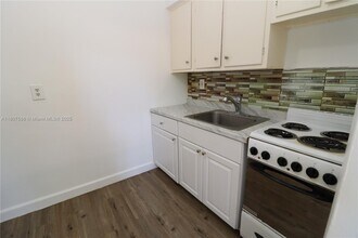 777 NE 85th St in Miami, FL - Building Photo - Building Photo