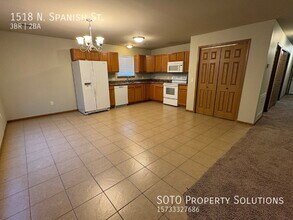 1518 N Spanish St in Cape Girardeau, MO - Building Photo - Building Photo