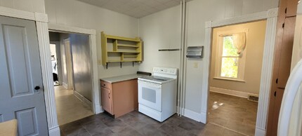 214 N 4th St in St. Peter, MN - Building Photo - Building Photo