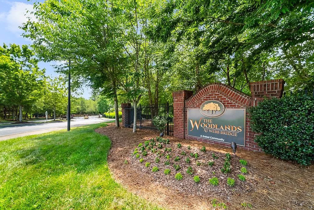 1108 Woodland Ln, Unit 1108 Woodland Lane in Alpharetta, GA - Building Photo