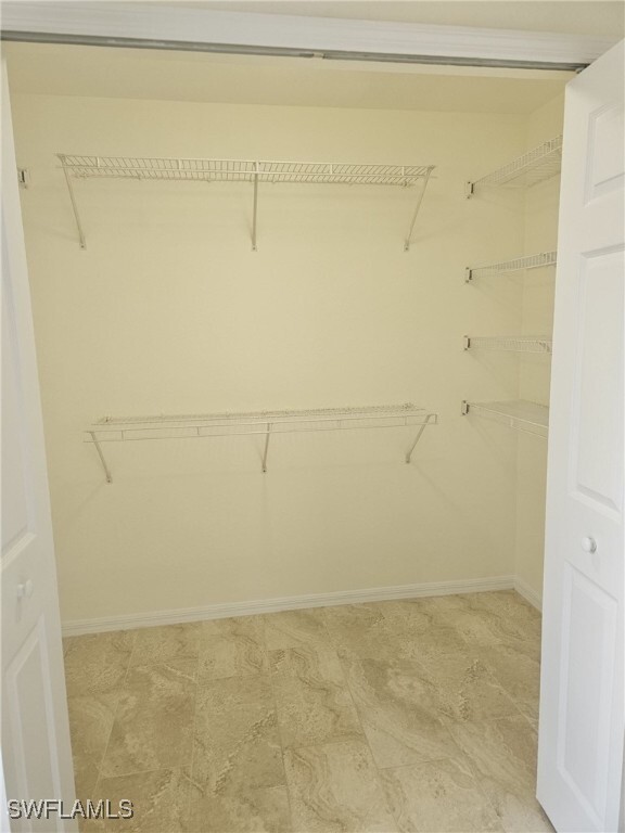 property at 1146 Venetia St