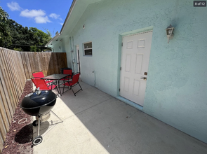 1648 SW 28th Ter in Fort Lauderdale, FL - Building Photo - Building Photo