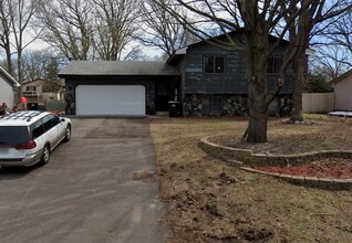 10351 Grouse St NW in Coon Rapids, MN - Building Photo - Building Photo