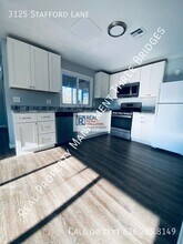 3125 Stafford Ln in Florissant, MO - Foto de edificio - Building Photo