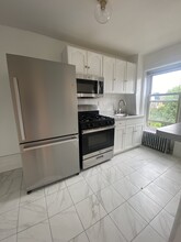 303 Stuyvesant Ave, Unit 3 in Brooklyn, NY - Building Photo - Building Photo