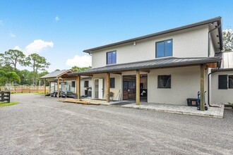 14843 Gruber Ln in Loxahatchee Groves, FL - Building Photo - Building Photo