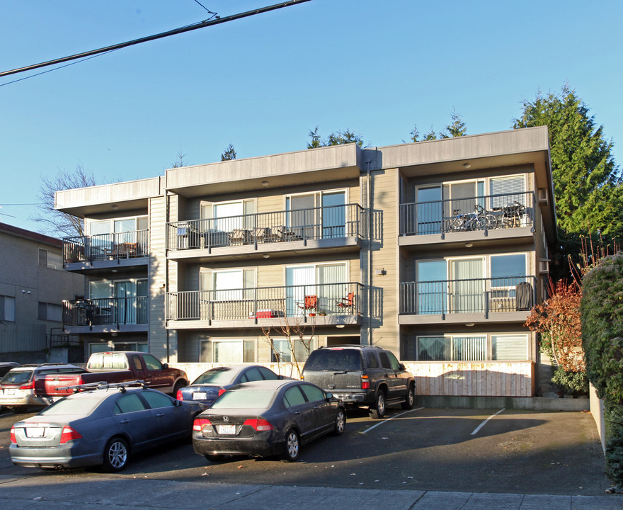 4219 Whitman Ave N in Seattle, WA - Building Photo