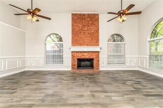 633 Fern Dr in Desoto, TX - Building Photo - Building Photo