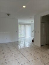 174 Riverwalk Cir in Sunrise, FL - Building Photo - Building Photo
