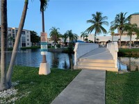 505 E Dania Beach Blvd in Dania Beach, FL - Building Photo - Building Photo