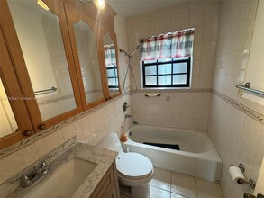 1901 SW 18th Ave in Miami, FL - Building Photo - Building Photo