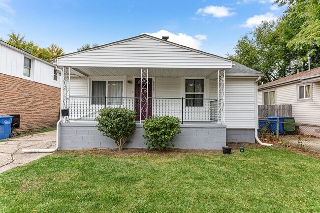 property at 8269 Maxwell Ave