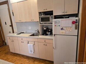21 Beacon St, Unit 5Q in Boston, MA - Building Photo - Building Photo