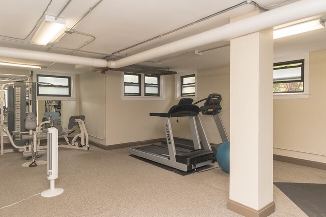 BJB Evanston - 1576 Oak in Evanston, IL - Foto de edificio - Building Photo