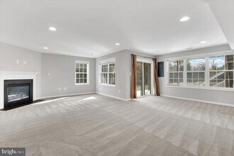 41625 Broxbourne Terrace in Aldie, VA - Building Photo - Building Photo