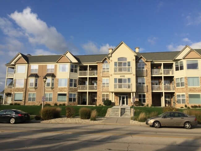 property at 6995 S Riverwood Blvd