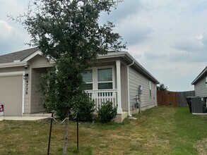 9726 Mill Dam in San Antonio, TX - Building Photo - Building Photo