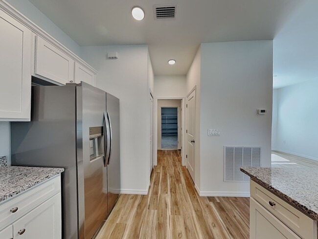 20241 Lorette Ave in Port Charlotte, FL - Building Photo - Building Photo