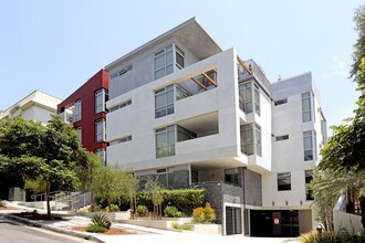 Empire at Kings in West Hollywood, CA - Foto de edificio - Building Photo