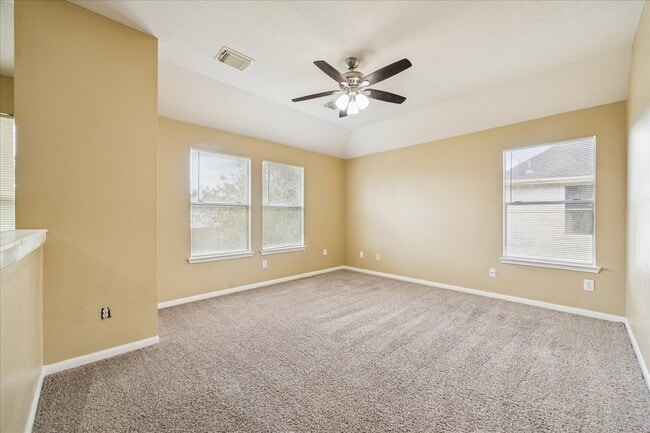 2614 Willow Springs Ln