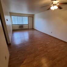 Country Village Apartments in Waupun, WI - Foto de edificio - Building Photo