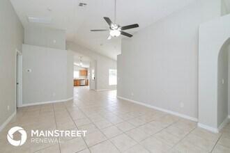 2561 Oneida Loop in Kissimmee, FL - Building Photo - Building Photo