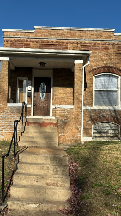 4525 Greer Ave in St. Louis, MO - Building Photo