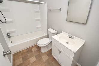 1741 N Riley Ave in Indianapolis, IN - Building Photo - Building Photo