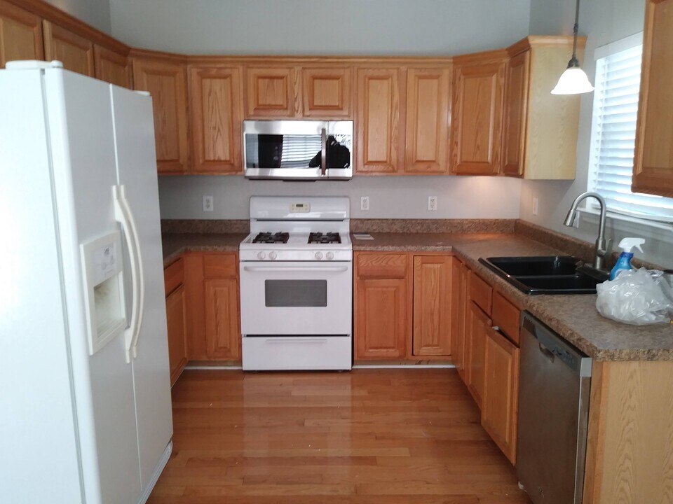 1666 Eagle Trace Dr in Mount Juliet, TN - Building Photo