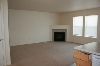 3324 Mia St NE in Lacey, WA - Building Photo - Building Photo