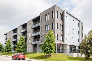 919 Jules-Huot Rue in Laval, QC - Building Photo