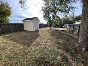 205 Ohio Ave W in Washington Court House, OH - Building Photo - Building Photo