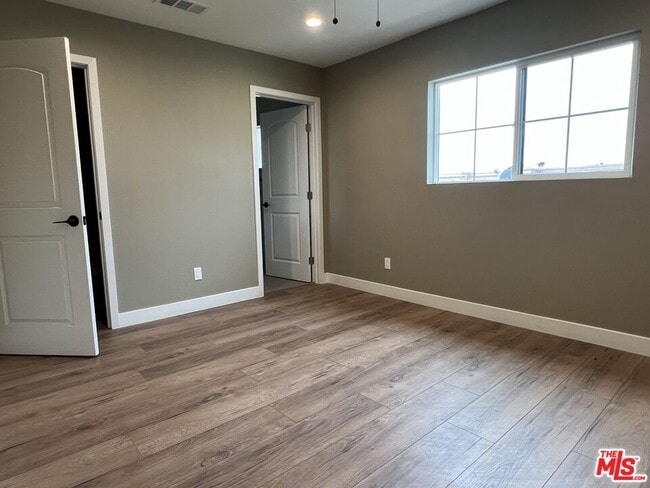 334 Stepney St in Inglewood, CA - Building Photo - Building Photo