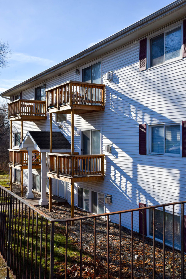 Trail Ridge NE in Cedar Rapids, IA - Building Photo - Building Photo