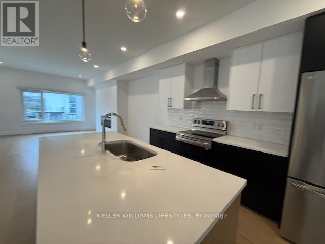 property at 4254 Lismer Ln