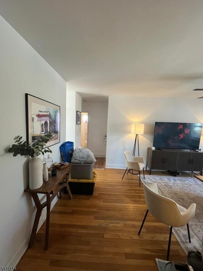 1470 Terrace Cir in Teaneck, NJ - Building Photo - Building Photo