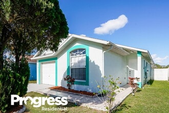 9710 Red Clover Ave in Orlando, FL - Building Photo - Building Photo