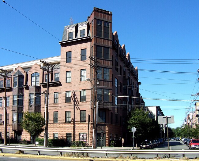 56 Jefferson St in Hoboken, NJ - Building Photo - Building Photo