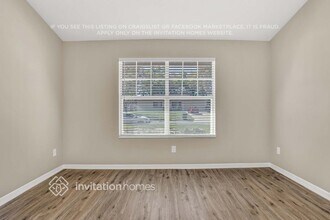 4927 Eden View Ct in Orlando, FL - Foto de edificio - Building Photo