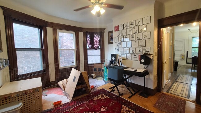 49 Hudson Pl, Unit 2 in Weehawken, NJ - Building Photo - Building Photo