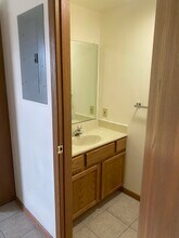 1016 Eleanor Ave, Unit 1016 in Piqua, OH - Building Photo - Building Photo