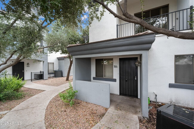 property at 4608 W Maryland Ave