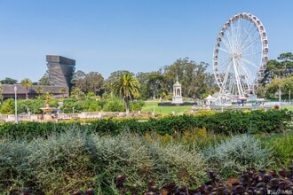 250 Irving St, Unit 2 in San Francisco, CA - Building Photo - Building Photo