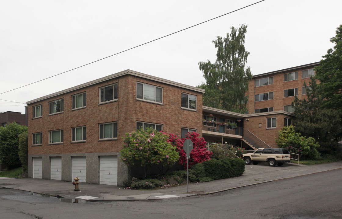 600 Belmont Ave E in Seattle, WA - Foto de edificio