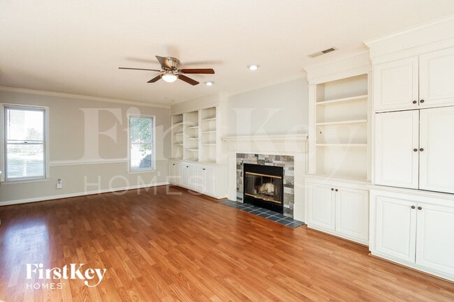 2071 Saponi Village Ct in Winston-Salem, NC - Building Photo - Building Photo