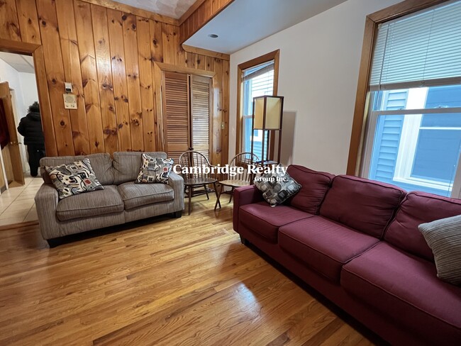 24 Hardwick St, Unit 3T