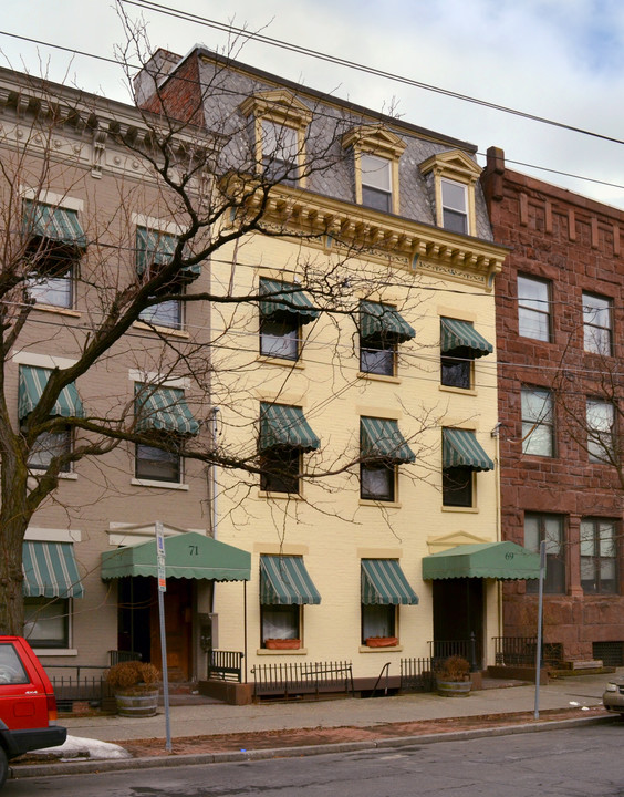 73 Ten Broeck St in Albany, NY - Foto de edificio