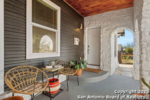 810 Dakota St in San Antonio, TX - Building Photo - Building Photo