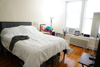 1128 Commonwealth Ave, Unit 2 in Boston, MA - Foto de edificio - Building Photo