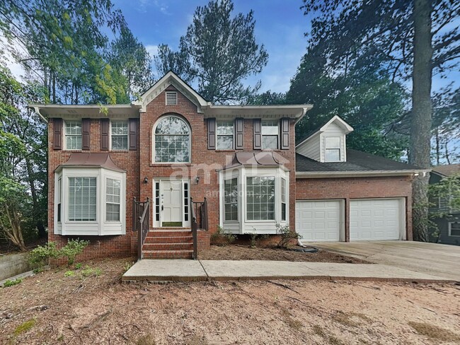 property at 1613 Cumberland Club Rd SW